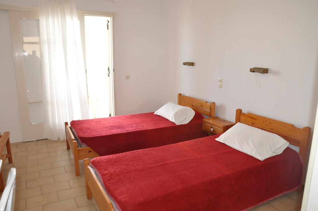 Koskinas Apartments Acharavi  Pokoj fotografie